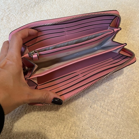 Cameron Monotone Large Continental Wallet - Picture 7 of 16